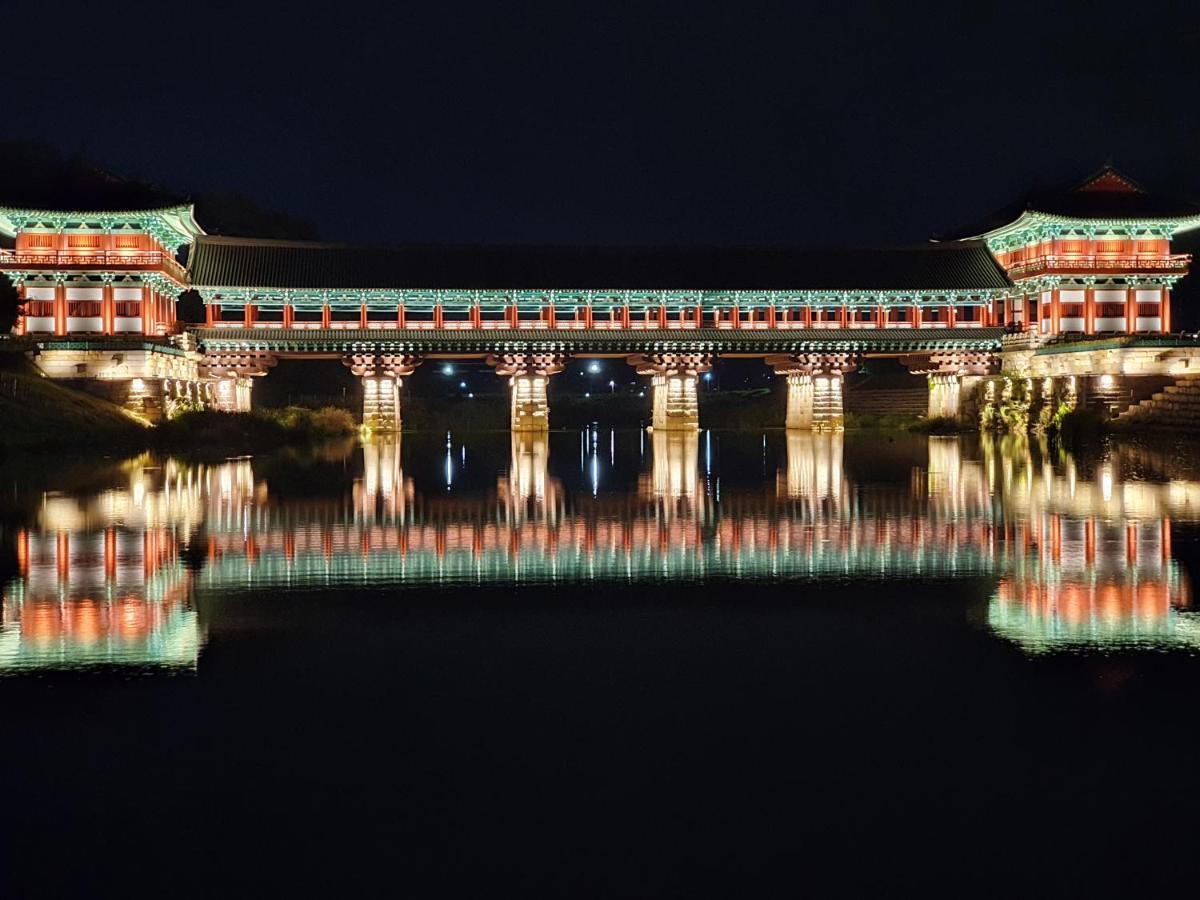 הוסטל Gyeongju Bonghwangmansion מראה חיצוני תמונה