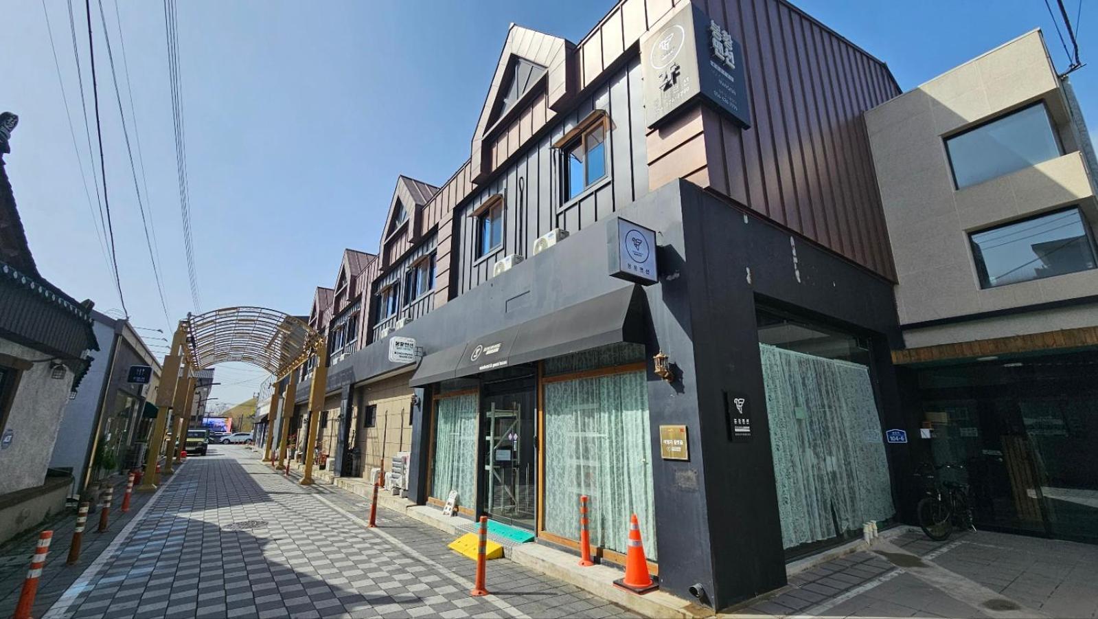 הוסטל Gyeongju Bonghwangmansion מראה חיצוני תמונה